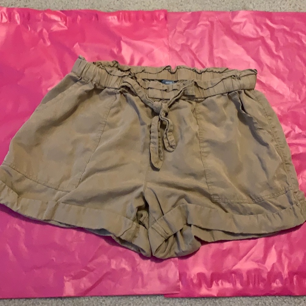 aerie flowy shorts